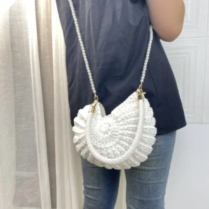 New Solid Straw Woven Beach Vacation Shoulder Bag Exquisite Matching Youth Women's Handbag 2026 Hot Sale Large Capacity Tote Bag